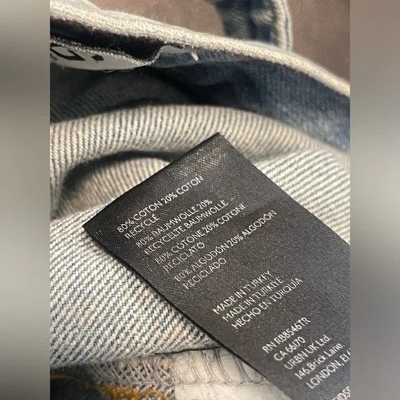 Urban outfitters BDG | Logan Buckle Baggy Barrel Jeans. 33W - Picture 7 of 10